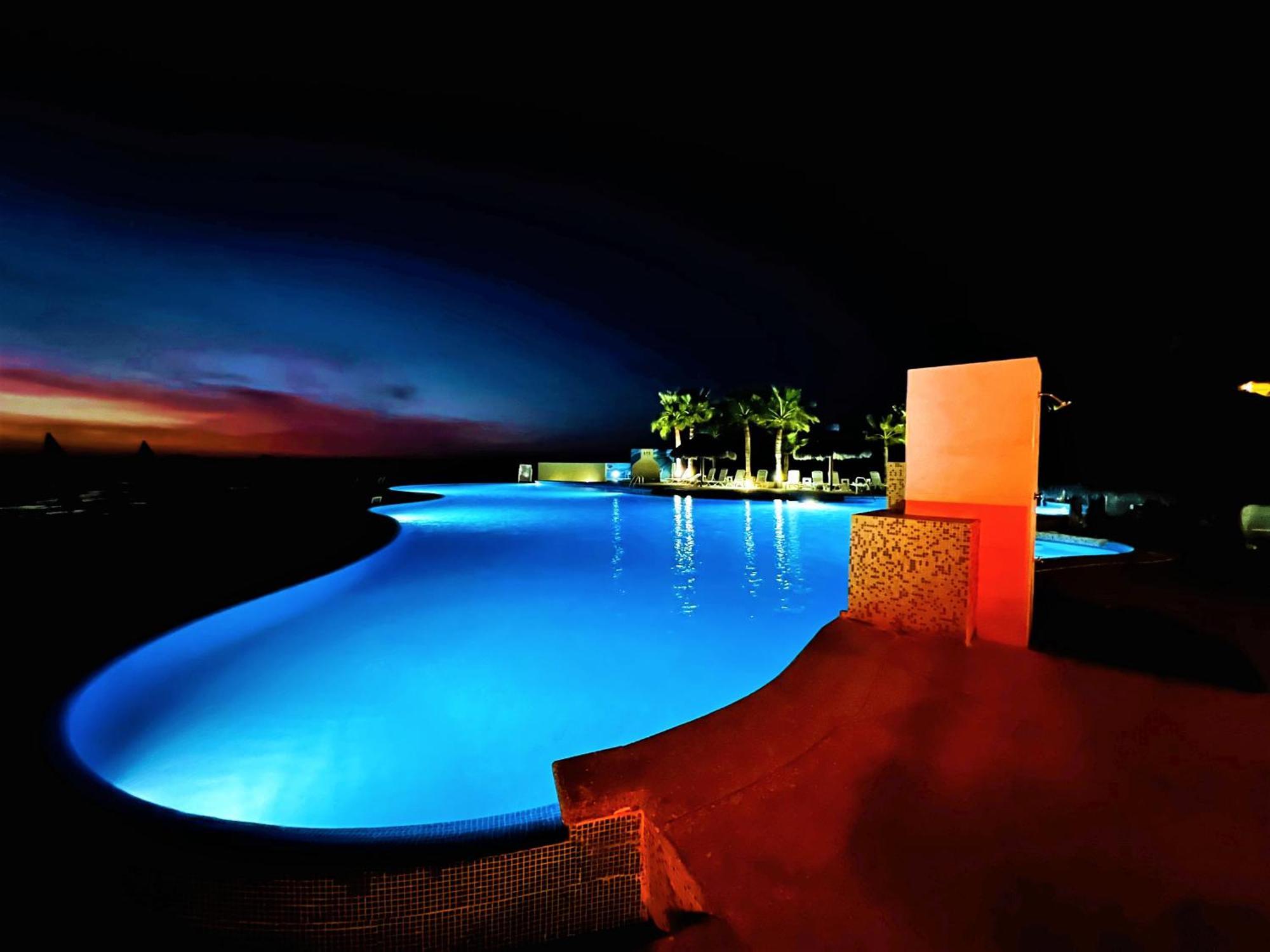 Rocky Point - Ocean Front - King - Suites - Sleeps12 - Gated - Pools Wi-Fi Bahia La Choya Dış mekan fotoğraf